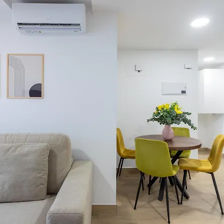 Apart-hotel Jome Centro 3*