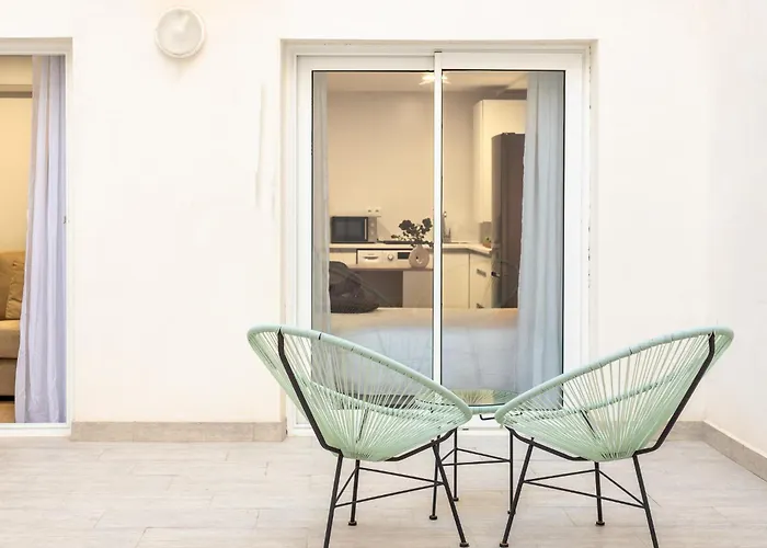 Jome Centro Aparthotel 3*