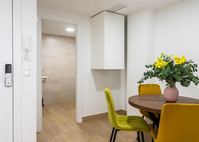 Jome Centro Aparthotel 3*